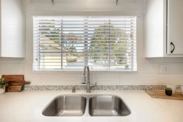 4545 Essex Court, Carlsbad, CA 92010