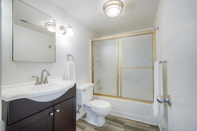 4545 Essex Court, Carlsbad, CA 92010