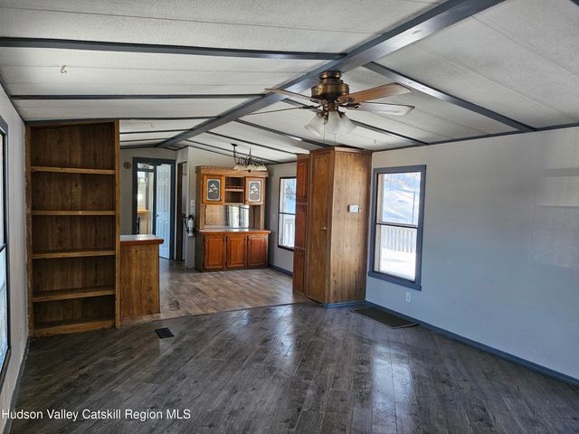 40 Indiana Street, Connelly, NY 12417