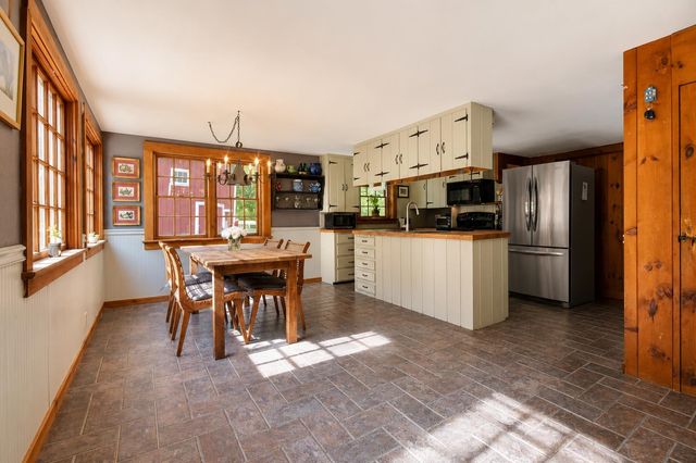 3824 Ethan Allen Highway, Georgia, VT 05478