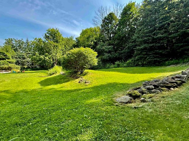 3824 Ethan Allen Highway, Georgia, VT 05478