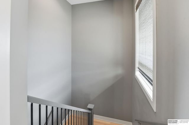 5713 S 239th Street, Elkhorn, NE 68022