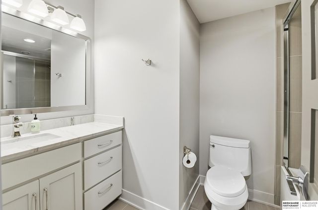 5713 S 239th Street, Elkhorn, NE 68022