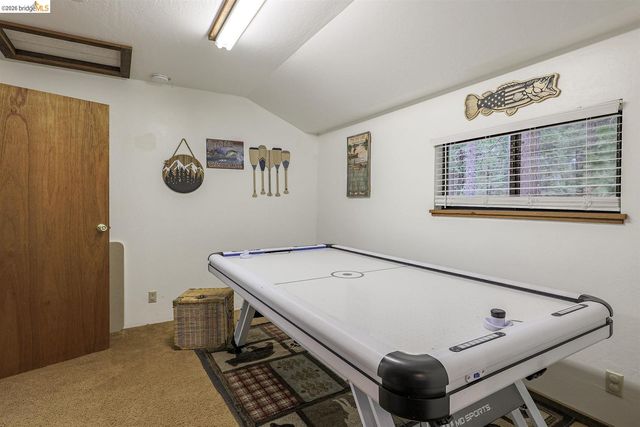 26600 Inyo DR, Cold Springs, CA 95335
