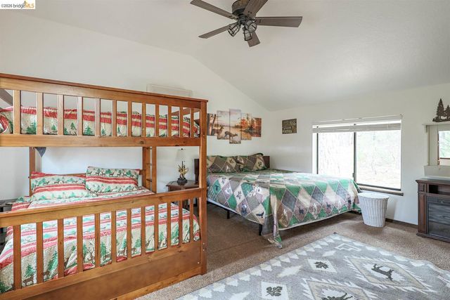 26600 Inyo DR, Cold Springs, CA 95335