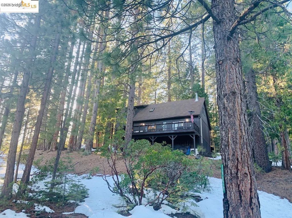 26600 Inyo DR, Cold Springs, CA 95335