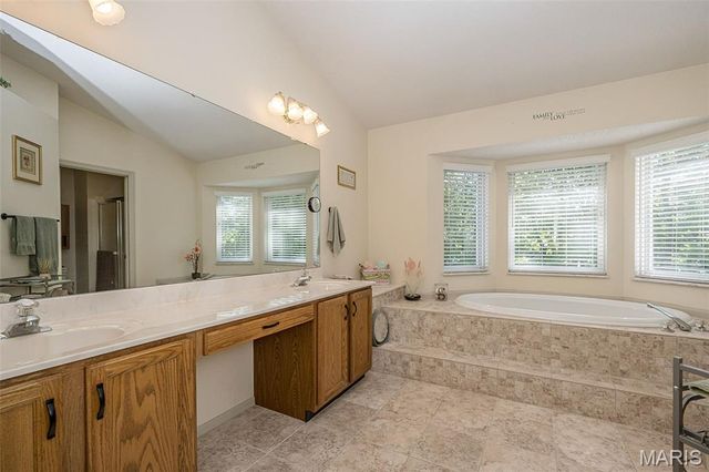 1091 Treeshade Drive, St Peters, MO 63376