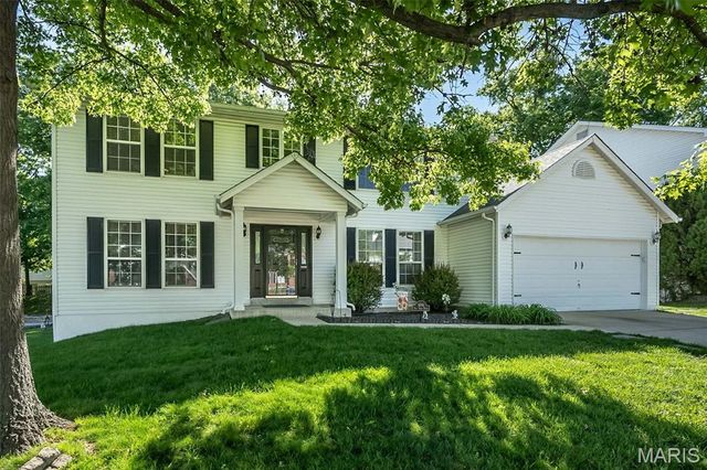 1091 Treeshade Drive, St Peters, MO 63376