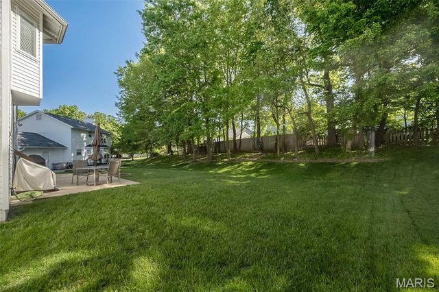 1091 Treeshade Drive, St Peters, MO 63376