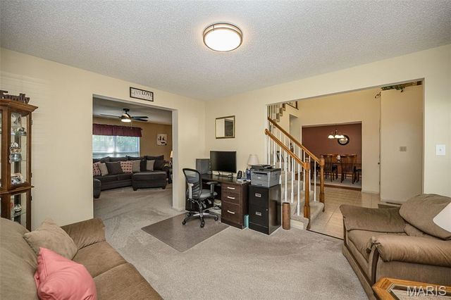 1091 Treeshade Drive, St Peters, MO 63376