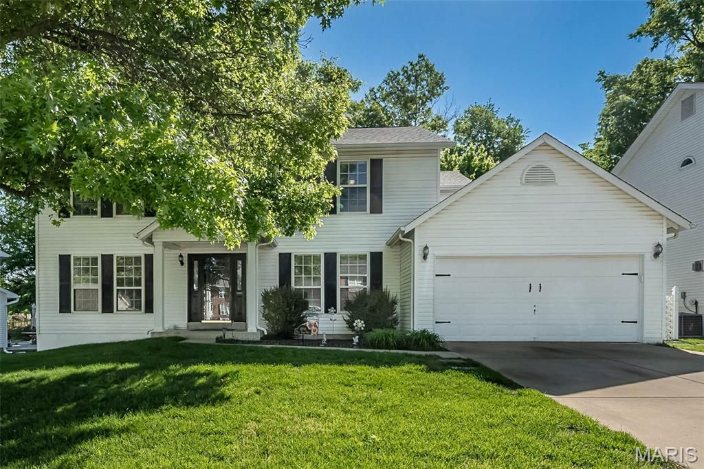 1091 Treeshade Drive, St Peters, MO 63376