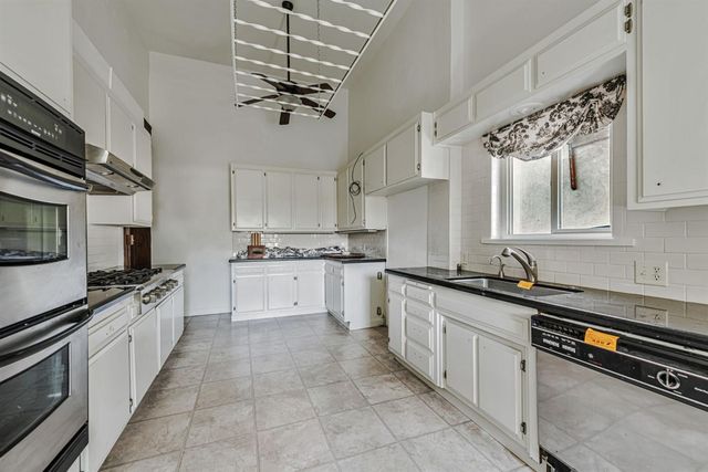 426 Broadway, Jackson, CA 95642