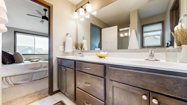 11580 33rd Street N, Lake Elmo, MN 55042