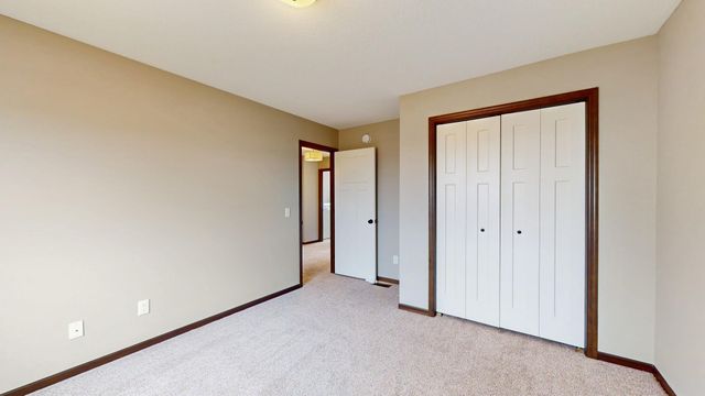 11580 33rd Street N, Lake Elmo, MN 55042