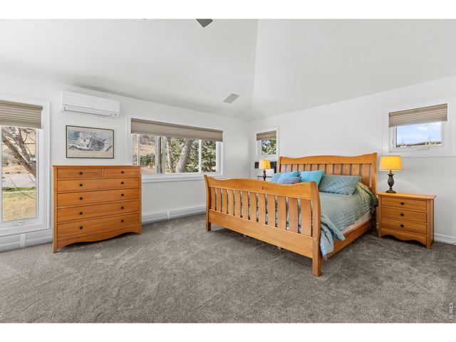 4825 6th St, Boulder, CO 80304