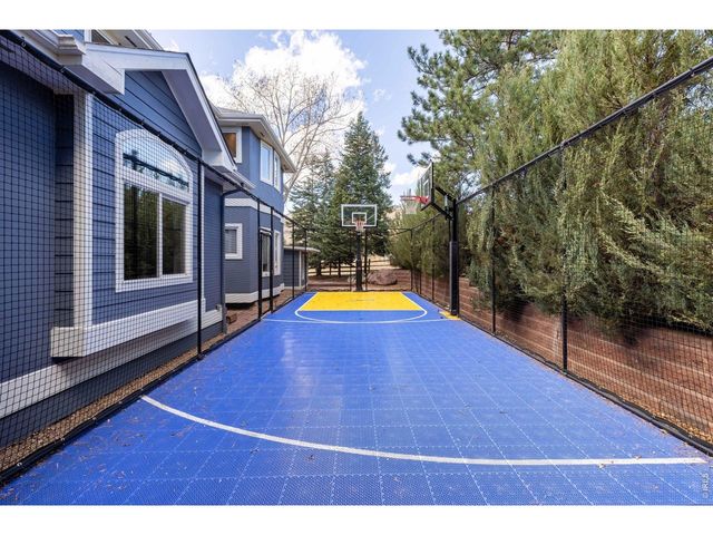 4825 6th St, Boulder, CO 80304