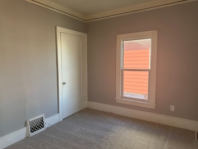 1124 18th Avenue, Rock Island, IL 61201