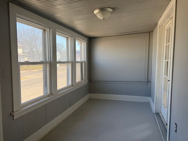 1124 18th Avenue, Rock Island, IL 61201