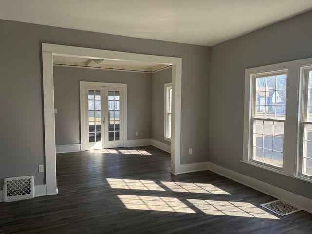 1124 18th Avenue, Rock Island, IL 61201