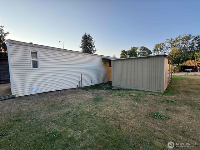 8760 State Hwy 303 NE #L, Bremerton, WA 98311