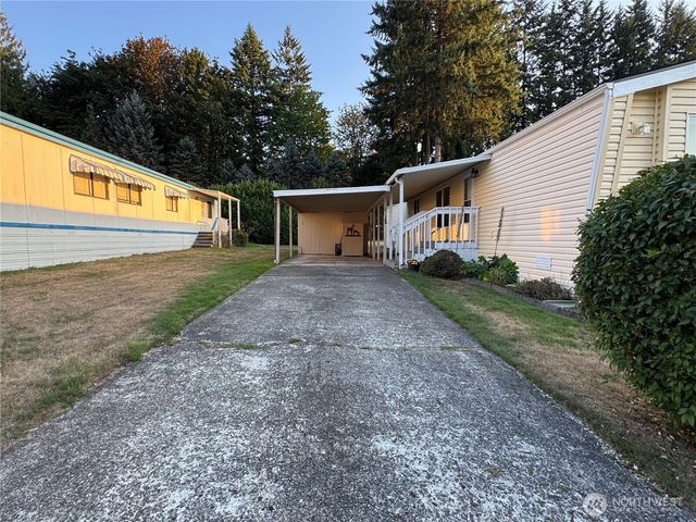 8760 State Hwy 303 NE #L, Bremerton, WA 98311