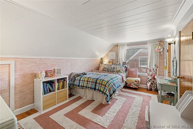 1722 Lilly Lane, New Albany, IN 47150