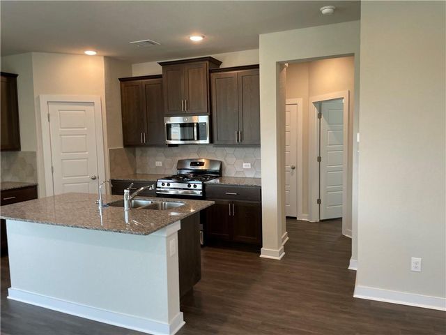 609 Paddock LN, Georgetown, TX 78626