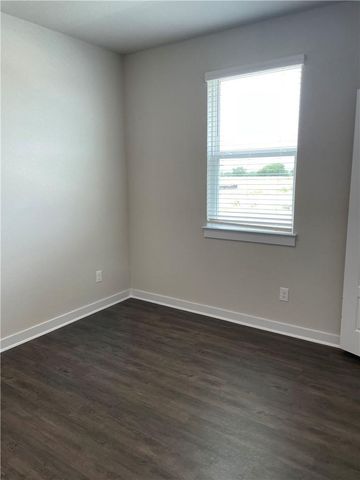 609 Paddock LN, Georgetown, TX 78626