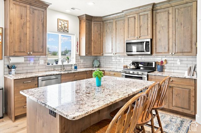 2782 N 3975 W, Plain City, UT 84404