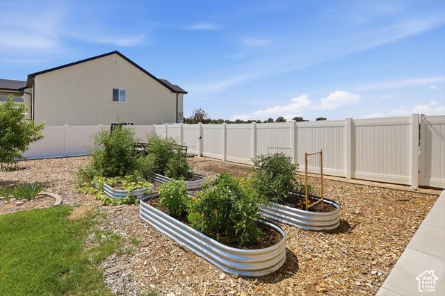 2782 N 3975 W, Plain City, UT 84404
