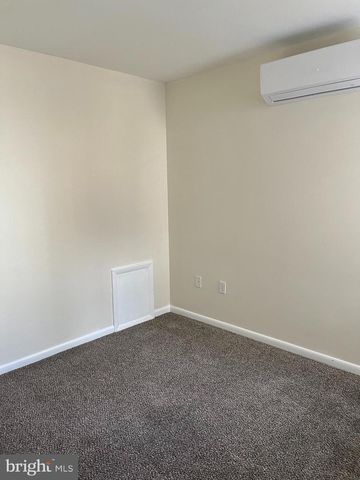 4047 DEXTER, Philadelphia, PA 19128
