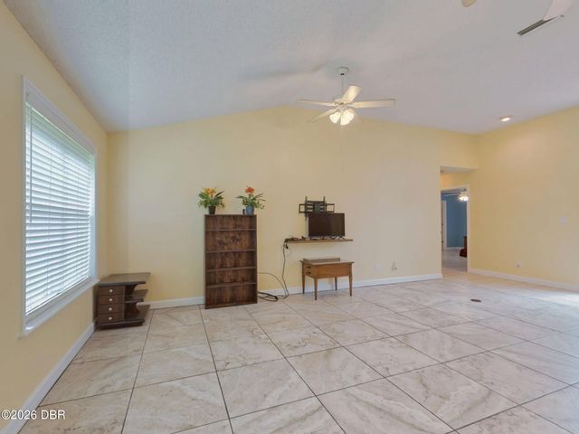 2490 S Glen Eagles Drive, Deland, FL 32724