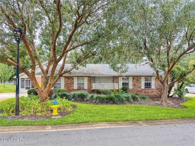 2490 S Glen Eagles Drive, Deland, FL 32724