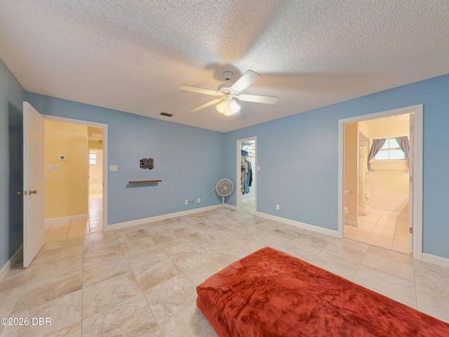 2490 S Glen Eagles Drive, Deland, FL 32724