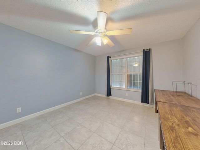 2490 S Glen Eagles Drive, Deland, FL 32724