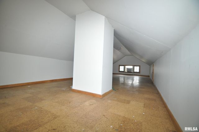 1815 BELLE Avenue, Davenport, IA 52803