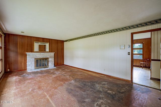 556 East Morgan Street, Church Hill, TN 37642