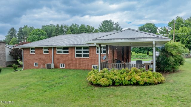556 East Morgan Street, Church Hill, TN 37642