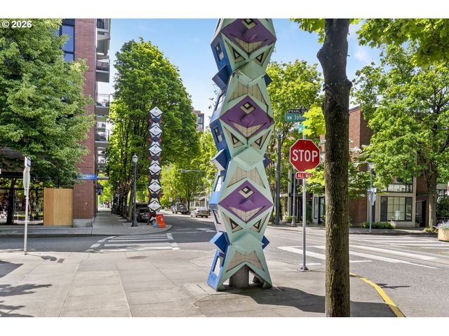 821 Nw 11TH Ave 609, Portland, OR 97209