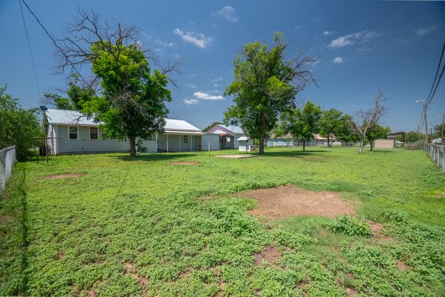 714 E 23rd Street, San Angelo, TX 76903
