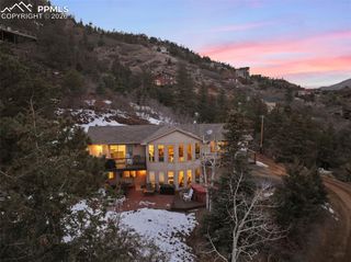 745 Scrub Oak Road, Manitou Springs, CO 80829