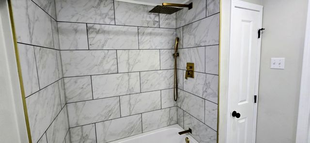 125 Wilma Dr, Washington Twp, PA 15613
