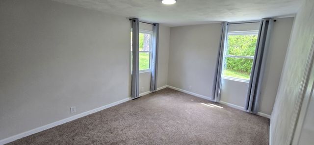 125 Wilma Dr, Washington Twp, PA 15613