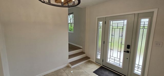 125 Wilma Dr, Washington Twp, PA 15613