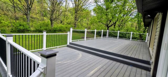 125 Wilma Dr, Washington Twp, PA 15613