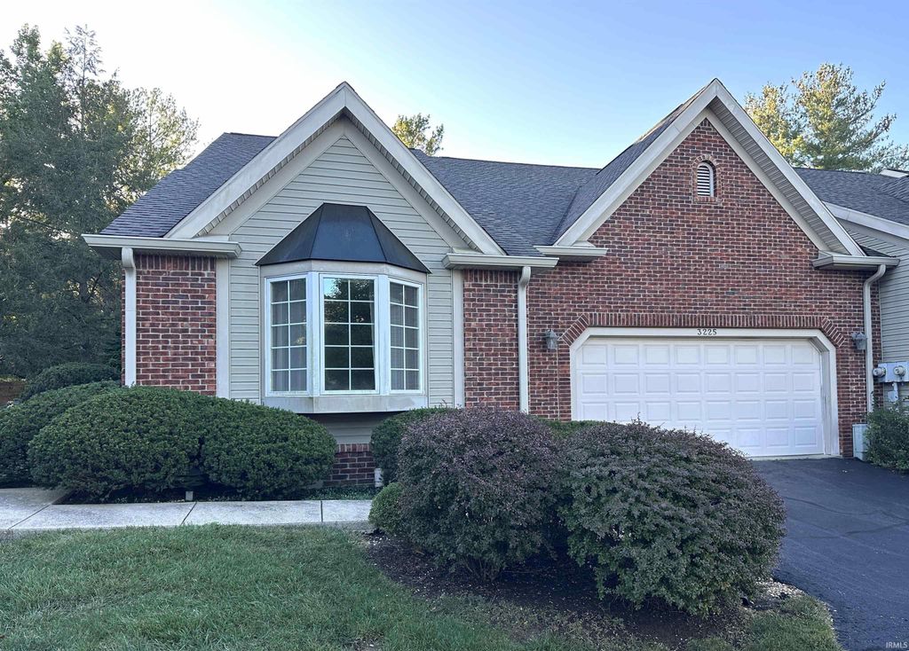 3225 S Coppertree Drive, Bloomington, IN 47401