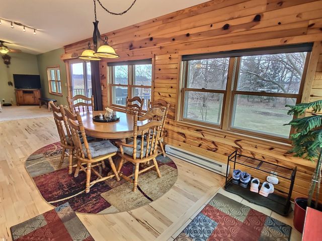 8066 Edmonson Avenue NE, Monticello, MN 55362