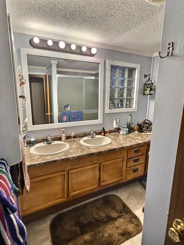 8066 Edmonson Avenue NE, Monticello, MN 55362