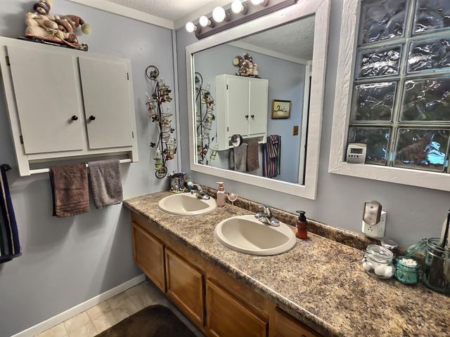 8066 Edmonson Avenue NE, Monticello, MN 55362