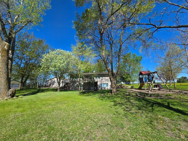 8066 Edmonson Avenue NE, Monticello, MN 55362